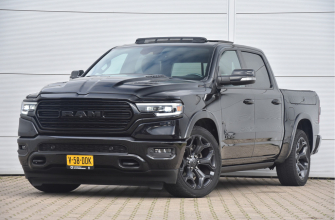 Dodge Ram 1500 5.7 V8 4x4 Crew Cab Limited Black | LPG | Rambox | Split tail |