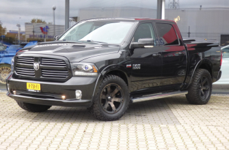 Dodge Ram 1500 5.7 V8 4x4 Crew Cab Sport | Luchtvering | Vol & Breed |