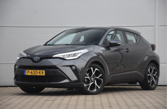 Toyota C-HR 2.0 Hybrid Dynamic | Trekhaak |