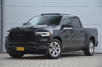 Dodge Ram 1500 5.7 V8 4x4 Crew Cab Longhorn