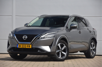 Nissan Qashqai 1.3 MHEV Xtronic Premiere Edition