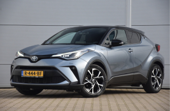 Toyota C-HR 2.0 Hybrid Bi-Tone | VERKOCHT |
